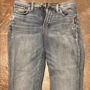 Silver Jeans Co Women’s Jeans
